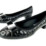 Salvatore Ferragamo Vara Mer Quilted Black Leather Bow Heel Pumps Photo 10