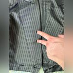 Vintage Cassidy silk pinstripe cropped button bolero jacket, size
6 Black Photo 9