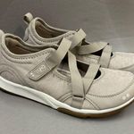 Ryka  Women’s Kailee sneakers adjustable hook and loop straps size 6.5 gray Photo 0