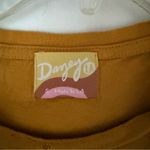 Dazey LA  Basic Crew Neck Mustard Yellow Short Sleeve Tshirt S Photo 1