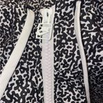 Nike Rare find color/pattern Black White Speckled Windrunner AOP Jacket Size M Photo 4