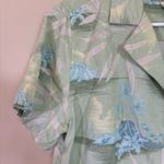 Tommy Bahama Vintage 100% silk short sleeve button down light green floral med Photo 3
