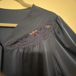 Shadowline Robe Navy Peignoir Lingerie Nylon Lace Large Pink Roses Button Front Blue Size M Photo 3