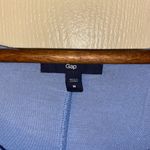 Gap  dressy t-shirt - size medium Photo 1