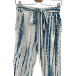 Hemant and Nandita Esme Tie Photo 4