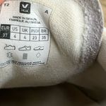 VEJA  Women’s V-12 White Green Leather Sneakers Lace Up Causal Shoes Size 6 Photo 8