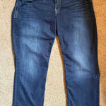 Silver Jeans Co  Denim Embellished Pocket  Dark wash Suki Flap capris SZ18‎ Photo 0