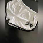 YOURS TRULY Phora 94 Black & White Shorts Women’s Sz S EUC Photo 1