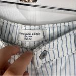 Abercrombie & Fitch Sz 31 Long $110 MSRP NWT White & Blue Striped WIDE leg Jeans Photo 5