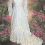 VINTAGE Lace Wedding Dress White Size undefined Photo 0