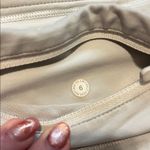 Lululemon Women’s Speed Up Shorts White Size 6 4” Photo 8