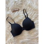 SKIMS Fits Everybody T-shirt Bra Onyx Size 32D Photo 2