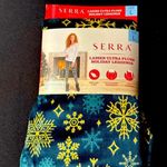 Serra  Ladies Ultra Plush Holidayy Leggings (NWT) Photo 0