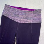 Lululemon Gather & Crow Crop II Legging Pant size 4! Photo 6