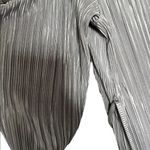 Topshop  Midi Dress
Plisse Cold Shoulder Pleated Silver Lace size 8 Photo 2