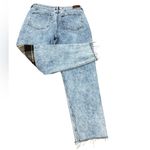 Hollister 🌟  Ultra High-Rise Mom Jeans Raw Hem Patchwork Size 31 👖 Photo 9