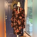 White House | Black Market  Blue Long Sleeve dress size S. Photo 4