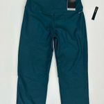 Nike Victory Luxe Women's Swim Leggings Size M Photo 2