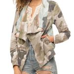 Mystree  Lightweight Camouflage Jacket Photo 0