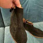 Vionic  women’s ankle booties black perforated leather suede size 8 Daytona Boots Photo 4