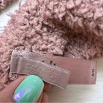 SKIMS  Fuzzy Halter Top. Size S/M. New Without Tags. Light Brown. Photo 2