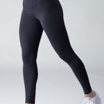 SheFit Women’s  leggings In color black size medium Photo 0