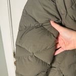 The North Face  Miss Metro Parka II in Olive Green S Photo 2