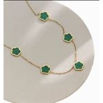 Gold Plated Clover GREEN Necklace 5 Petals Unisex Womens Mens Photo 1