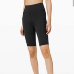 Lululemon Invigorate High-Rise Short 10" Photo 7