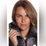 Weatherproof Ladies' poly Boucle zip Hooded shacket Photo 7