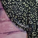 Tommy Bahama  LINNEA WILD ONE FLUTTER TOP BLACK ANIMAL PRINT LINEN TEE NWT LARGE Photo 2