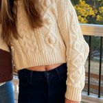Urban Outfitters  Cropped Sweater Knit White Photo 0