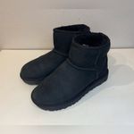UGG  Women's Classic II Mini Black‎ Suede Ankle Boots Size 5 Photo 1