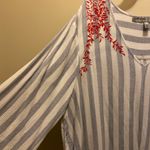 Absolutely Famous Spring/Summer Flowy Top Photo 1