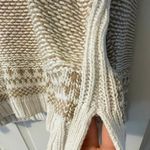 Old Navy Chunky Knit Neutral Sweater Photo 5
