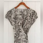 Reformation Snake Skin Wrap Tie Midi
Dress Women Medium Animal Print Viscose Photo 1