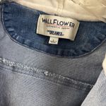 Wall Flower  Jean jacket  Photo 1