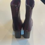 Journee Collection  Women’s Boots  Size 9 Wine Square Toe Block Heel Back Zip Up Photo 9