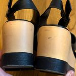 G.C. Shoes Women’s 8.5 Black Tan Cross Bank Pleather Chunky Platform Slingback Photo 5