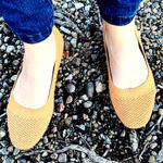 Allbirds  Gold Knit Tree Breezers Flats Shoes size 6.5 Photo 0