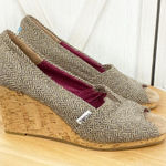 Toms  Wedge Heels Herringbone Tweed Peep‎ Toe Cork Brown Tan Size 8 Photo 0