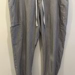 FIGS Zamora Jogger Scrub Pants Photo 1