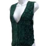 Speed Limit Holiday Vest Green Size M Photo 1