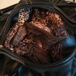 Large Hobo Style Black Handbag Photo 6