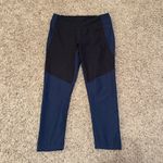 Outdoor Voices Women’s Side Large Two Tone 7/8 Legging in Navy/Black Photo 1