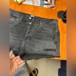 AGOLDE Vintage Cut-Off Shorts – Parker High-Rise | Size 29 | Washed Black Denim Photo 10