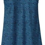 Patagonia  women's Size Small Athletic Crisscross Dress Stretch Photo 0