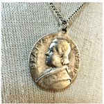 Vintage Beatvs Pivs PPX Sacred Heart of Jesus Medal pendant necklace Silver Photo 2