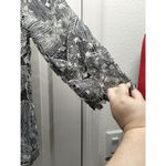 Chico's  Size Medium (1) Black White Leaf Cutout Details 3/4 Sleeves Cardigan Photo 3