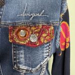 Desigual Jean Jacket Embroidered Art to wear Ceci Azul Size EU42 US10 Photo 6